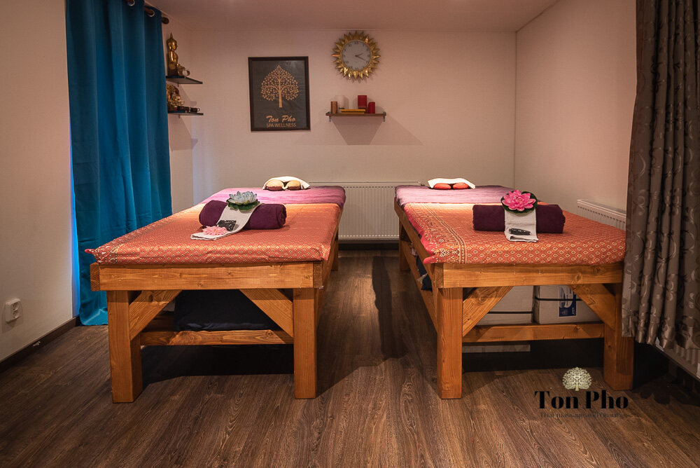 Duokamer met twee massagetafels naast elkaar